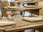 Hotelowa restauracja i bistro urządzone są w klasycznym stylu