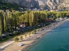 Plaża jest tutaj bezpieczna i piaszczysta