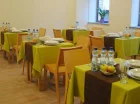 Na terenie obiektu znajduje się jadalnia