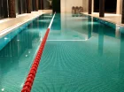 Hotel oferuje strefę wellness z krytym basenem