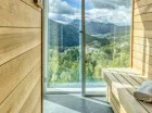 Nawet strefa wellness oferuje widok na góry