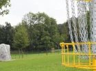 Jeden z "dołków" do gry w disc golfa