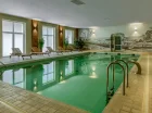 Hotelowa strefa wellness obejmuje m.in. basen wewnętrzny