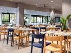 Hotel posiada przestronną restaurację bufetową