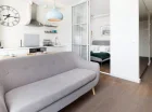 W studiu deluxe jest wydzielona część sypialna