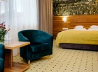 Dla gości przygotowano komfortowe i przestronne pokoje