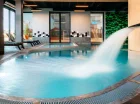 Do dyspozycji gości jest basen wewnętrzny oraz jacuzzi