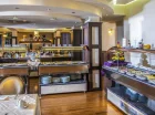 W hotelu codziennie są organizowane smaczne śniadania i obiadokolacje
