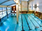 Luksusowy hotel jest bezpośrednio połączony z kompleksem Basenów Mineralnych
