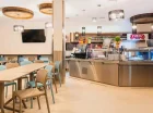 Przy basenach działa druga restauracja - Mokra