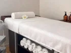 W gabinecie masażu można zamówić relaksujący zabieg