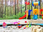 Dla dzieci przygotowano plac zabaw
