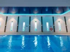 Są tutaj stanowiska do hydromasażu i odrębna część dla dzieci