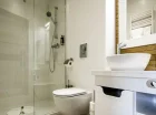 Łazienka pokoju standard w Powozowni