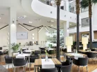 Hotel szczyci się restauracją, która stanowi dobre miejsce spotkań