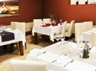 Hotelowa restauracja serwuje smaczne dania