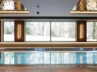 Hotel posiada całoroczny basen kryty