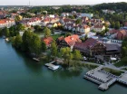 Hotel znajduje się tuż obok punktu widokowego zwanego Mrągowskim Molem