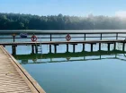 Hotel ma własny pomost nad jeziorem