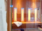 W strefie wellness jest sauna parowa oraz sauna na podczerwień (infrared)