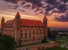 Zamek Gniew o zachodzie słońca