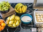 Goście chwalą hotel za obfity i urozmaicony bufet