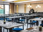 W hotelu są 2 restauracje