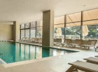 Hotel posiada kameralną strefę wellness z wewnętrznym basenem