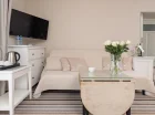 W pokoju 3-os. oprócz łóżka jest rozkładana sofa