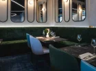 Wyjątkowe smaki inspirowane kuchnią czeską są serwowane w eleganckim wnętrzu