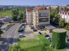 Hotel w północnej części centrum Pragi, blisko stacji metra Nádraží Holešovice