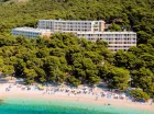 Hotel jest atrakcyjnie zlokalizowany przy plaży Punta Rata