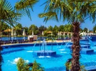 Hungarospa Thermal Hotel*** bezpośrednio sąsiaduje z aqua parkiem Hungarospa