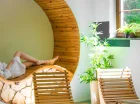 W wypoczywalni są podgrzewane leżanki