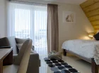 Pokój 2+1 w budynku Residence
