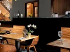 W obiekcie mieści się restauracja "Na Pieńku"