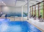 Holiday Inn Resort Warszawa Józefów to hotel pod Warszawą z basenem
