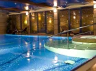 Hotel Centuria w Ogrodzieńcu posiada całoroczny basen