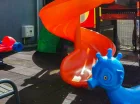 Jest też zewnętrzny plac zabaw dla dzieci