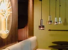 Wnętrza baru są równie designerskie, co w reszcie obiektu