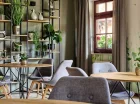 Stylowe, odnowione wnętrza kawiarni Zielnik