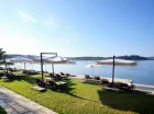 Hotel znajduje się kilka kroków od plaży