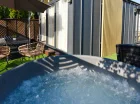 Domek Exclusive nr 1 posiada jacuzzi (płatne dodatkowo)