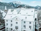 Renesans Residence Zakopane jest imponująco położony