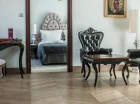 Apartament Napoleon posiada salon oraz 2 odrębne sypialnie
