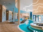 Dzięki pool barowi można zaspokoić pragnienie nie wychodząc z wody