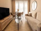 Rozkładana sofa w salonie