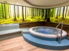 Goście hotelowi mają do dyspozycji kameralne i przytulne centrum wellness