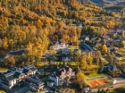 Szczawnica Park Resort jest zjawiskowo położony w Pieninach nad Grajcarkiem