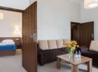 Pokoje i apartamenty mają atrakcyjny widok na Park Zdrojowy